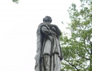 Szent Apollónia szobor